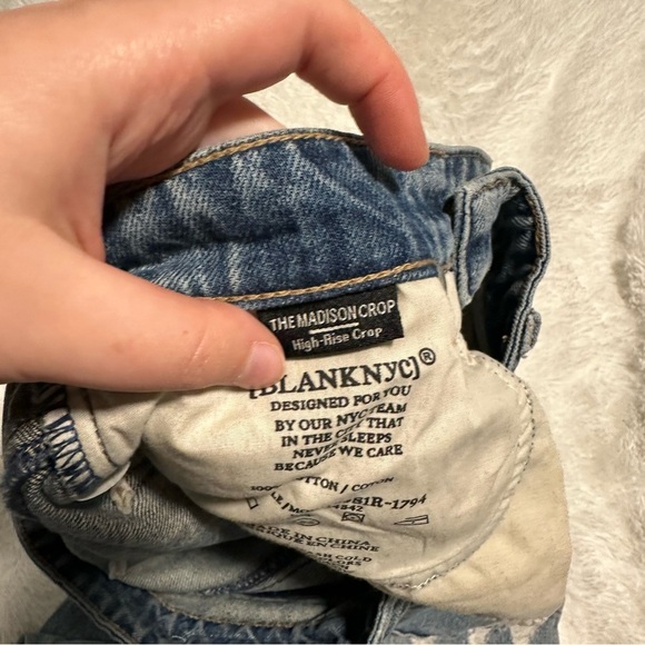 Blank NYC The Madison Crop In Double Agent - Picture 13 of 14